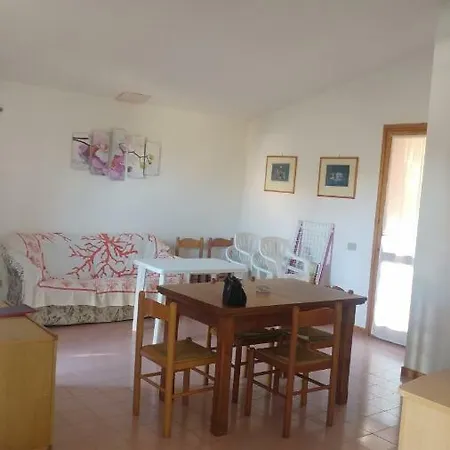 Rose Marine. Casa A Baia. M7 Apartmán Badesi
